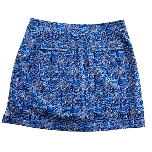 Vineyard Vines Royal Ocean Palmetto Print Tennis/Golf Skort. Size 4 - Picture 5 of 12